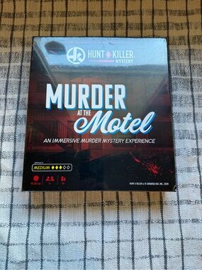 Hunt A Killer "Murder at the Motel" Mystery Game NWT NIB